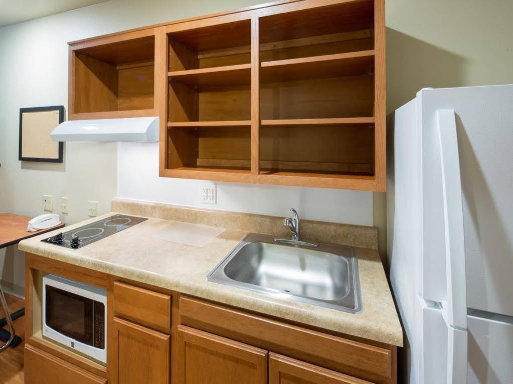 Woodspring Suites Мідленд Екстер'єр фото